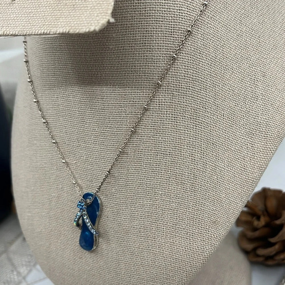 🏖️ Vintage Italy 925 Sterling Silver Blue Flip Flop Pendant Necklace - Picture 3 of 12